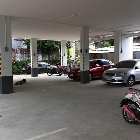 Baan Palad Mansion Aparthotel Phuket Exterior photo